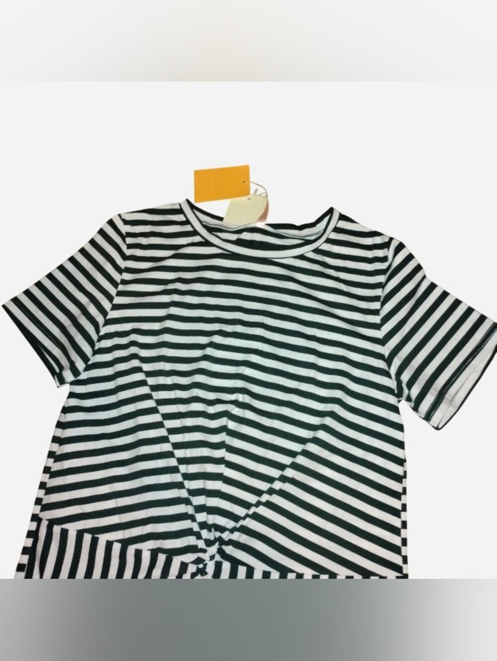 JINKESI Striped Front-Twist Crop Top – Size L